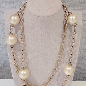 Chunky Gold Costume Cable Necklace w/ Large Pearls